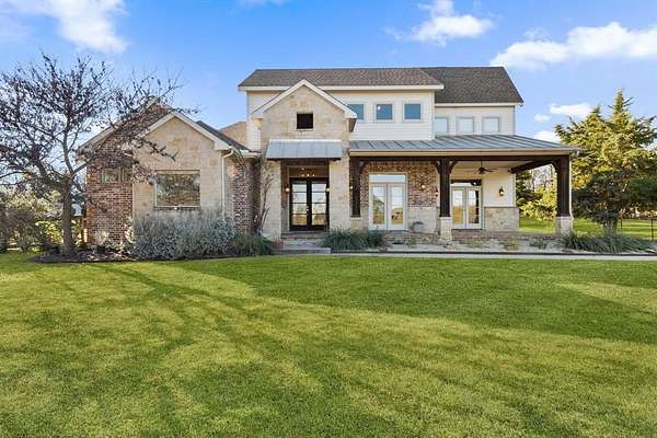 2.72 Acres of Residential Land with Home for Sale in Lucas, Texas