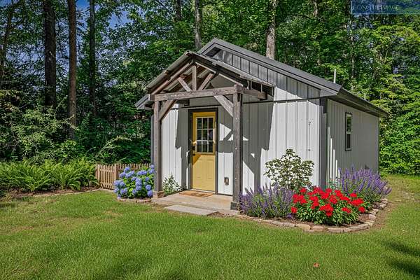 14 Acres of Recreational Land with Home for Sale in Byrdstown, Tennessee