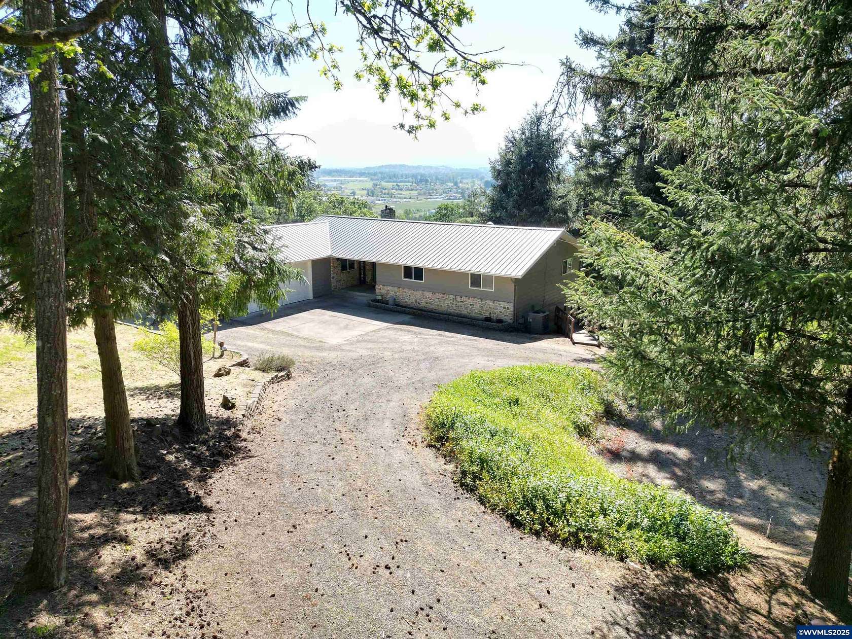3.82 Acres of Land with Home for Sale in Albany, Oregon