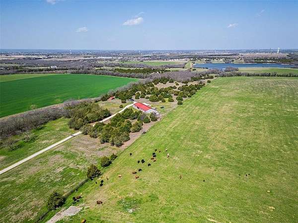 20 Acres of Land with Home for Sale in Royse City, Texas