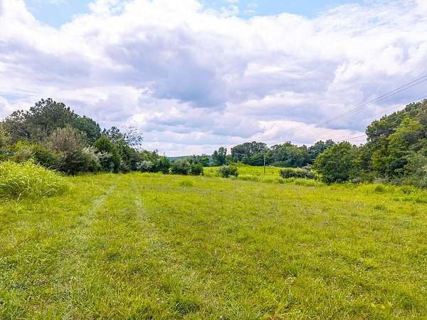 10.1 Acres of Land for Sale in Appomattox, Virginia