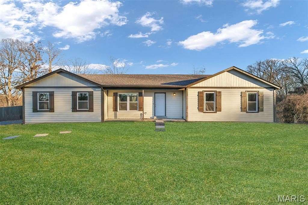 1.63 Acres of Residential Land with Home for Sale in High Ridge, Missouri