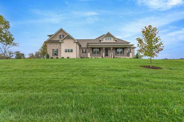 6.4 Acres of Residential Land with Home for Sale in Spring Hill, Tennessee