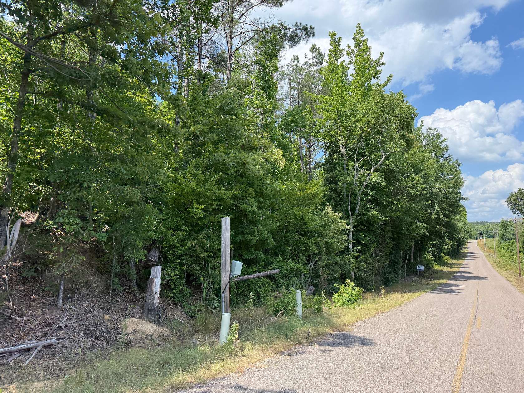 6.28 Acres of Agricultural Land for Sale in Selmer, Tennessee