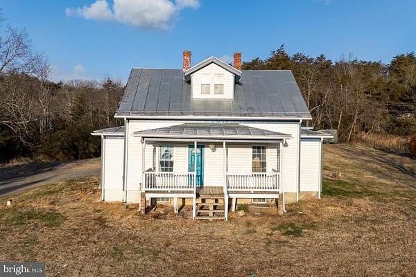 5.49 Acres of Residential Land with Home for Sale in Mount Jackson, Virginia