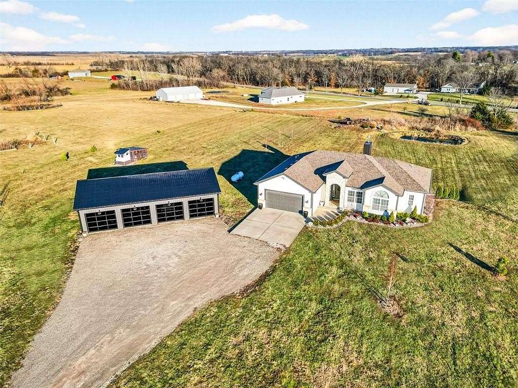 5 Acres of Residential Land with Home for Sale in Lathrop, Missouri