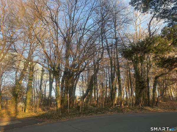 1.3 Acres of Residential Land for Sale in Hamden, Connecticut