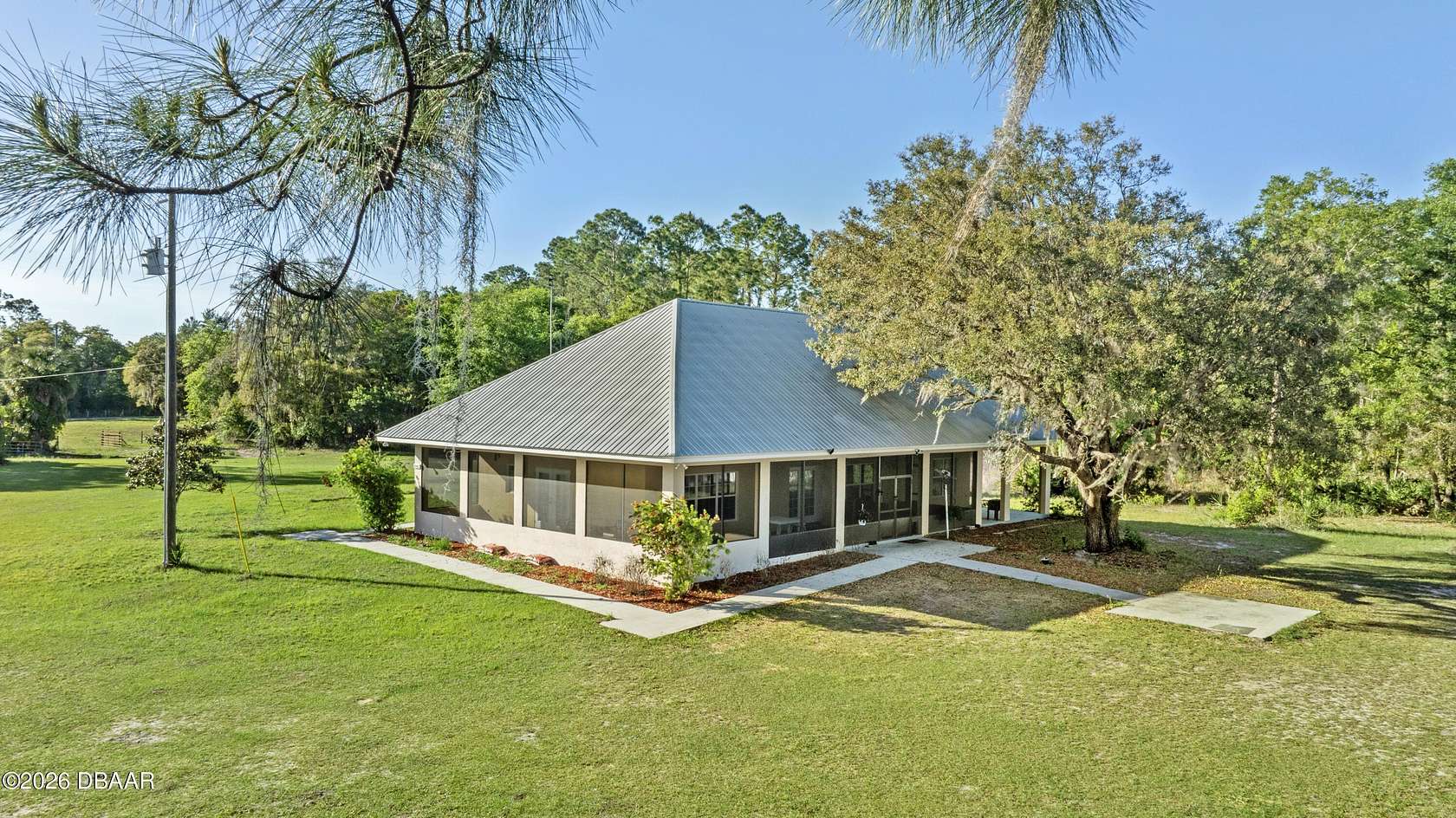 10 Acres of Land with Home for Sale in Pierson, Florida