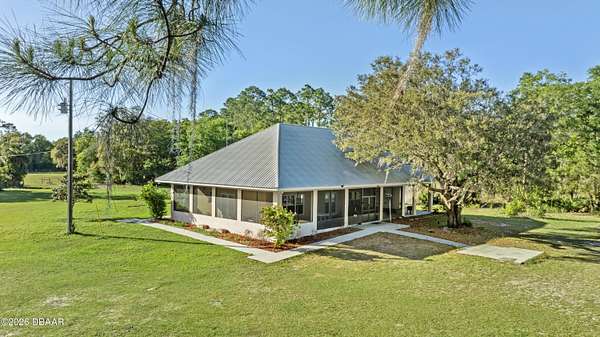 10 Acres of Land with Home for Sale in Pierson, Florida