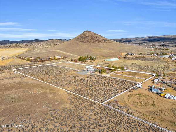 10.2 Acres of Land with Home for Sale in Sparks, Nevada