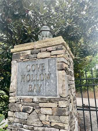 0.99 Acres of Residential Land for Sale in Lancaster, Tennessee