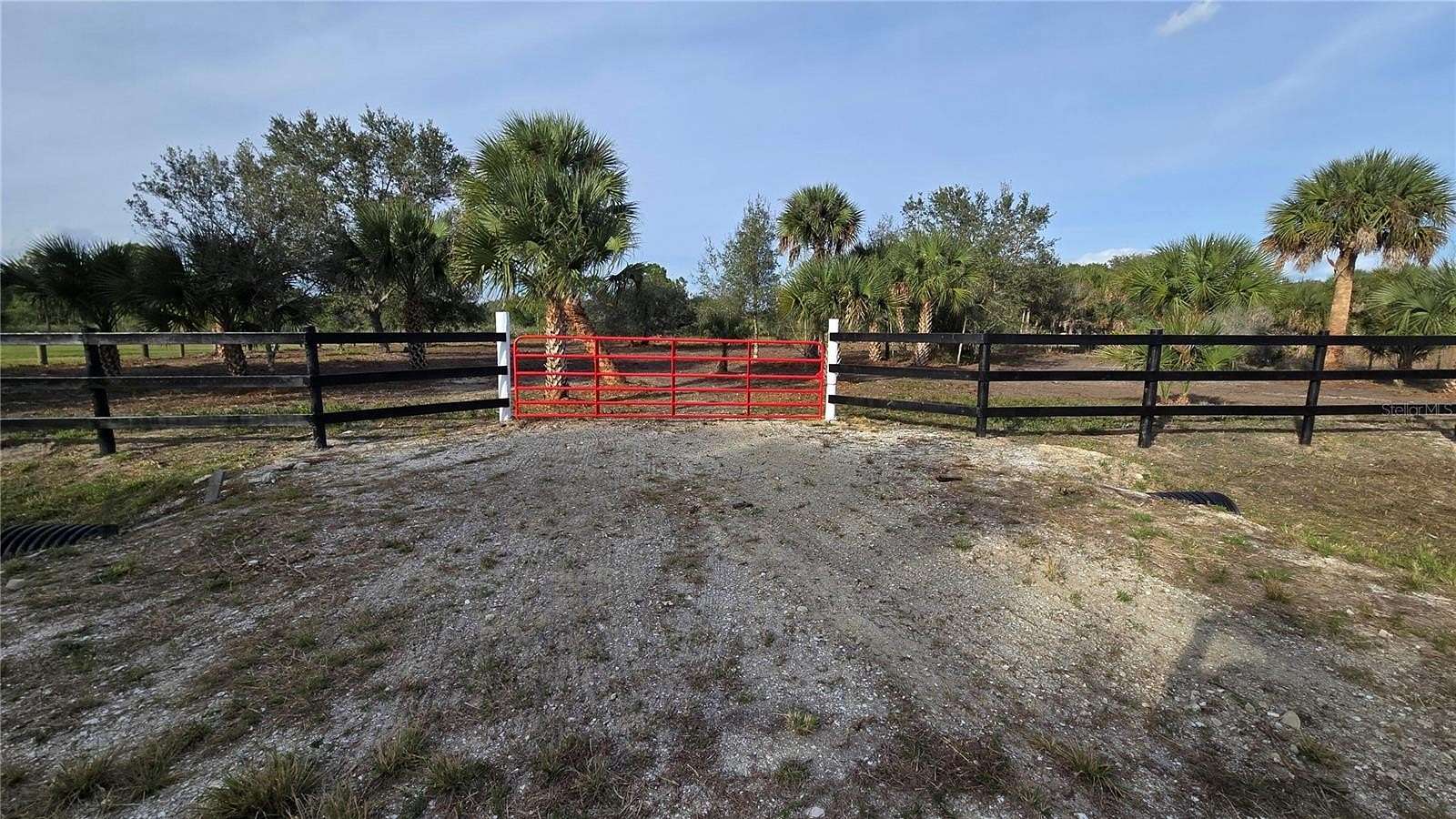 1.25 Acres of Residential Land for Sale in Okeechobee, Florida