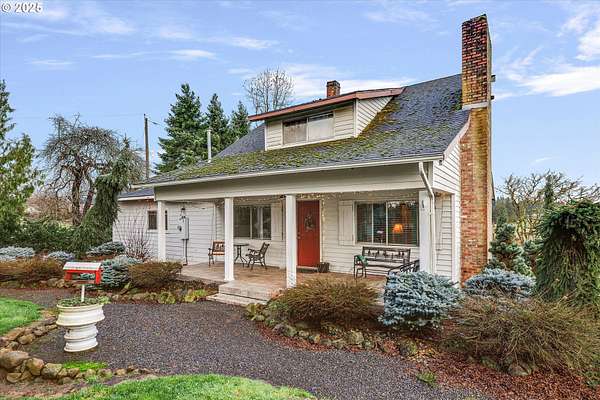 14.7 Acres of Land with Home for Sale in Oregon City, Oregon