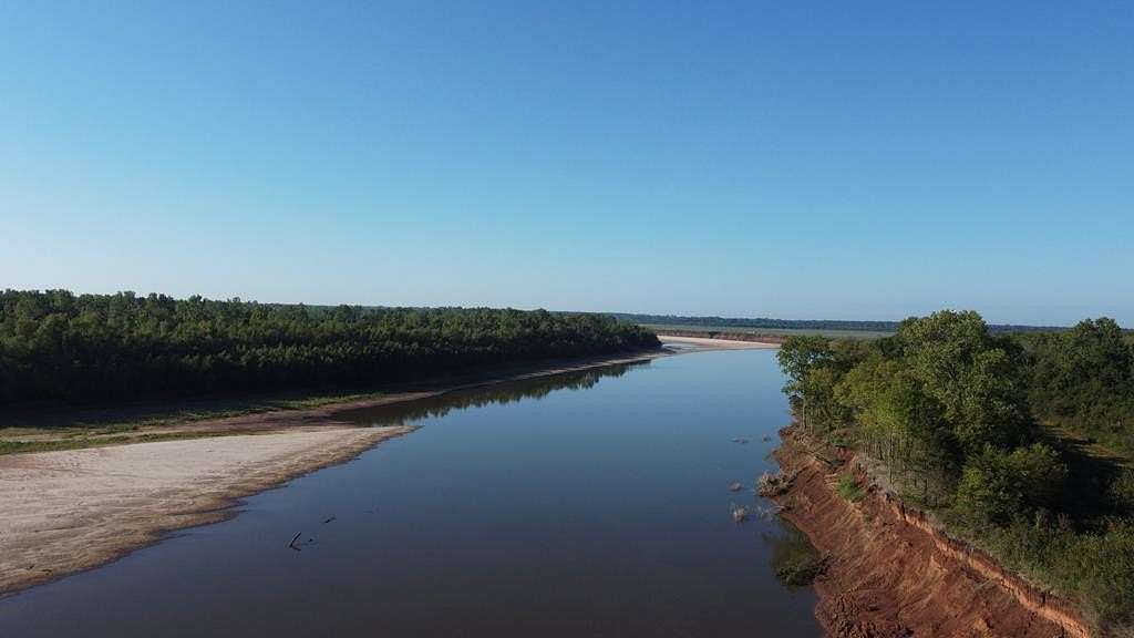 232 Acres of Recreational Land & Farm for Sale in De Kalb, Texas