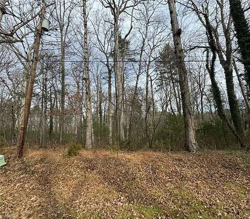1.54 Acres of Residential Land for Sale in Mount Airy, North Carolina