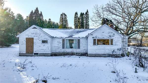 40 Acres of Recreational Land with Home for Sale in Mondovi, Wisconsin