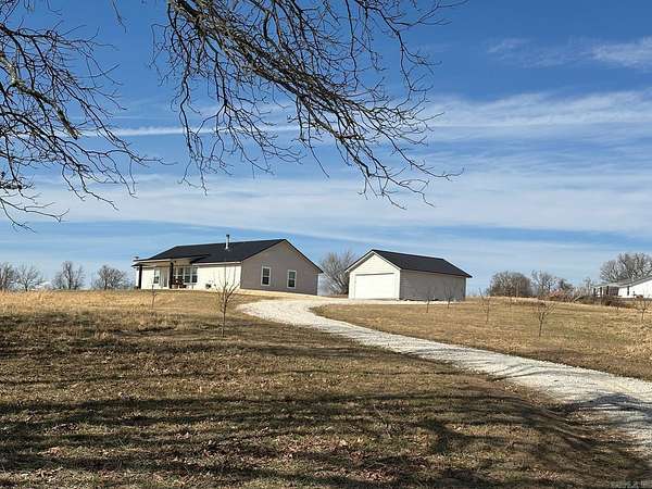 11 Acres of Land with Home for Sale in Compton, Arkansas