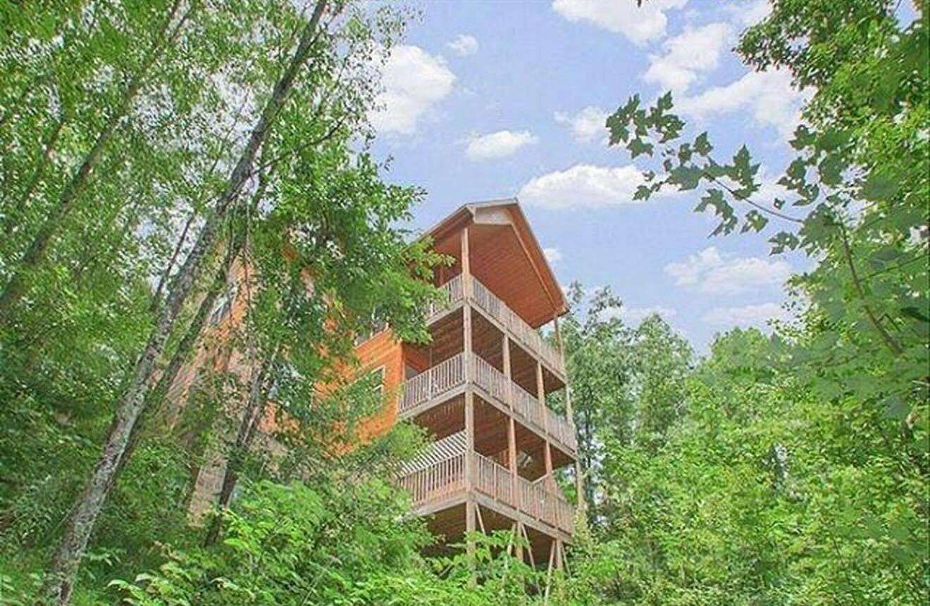 2.15 Acres of Residential Land with Home for Sale in Sevierville, Tennessee