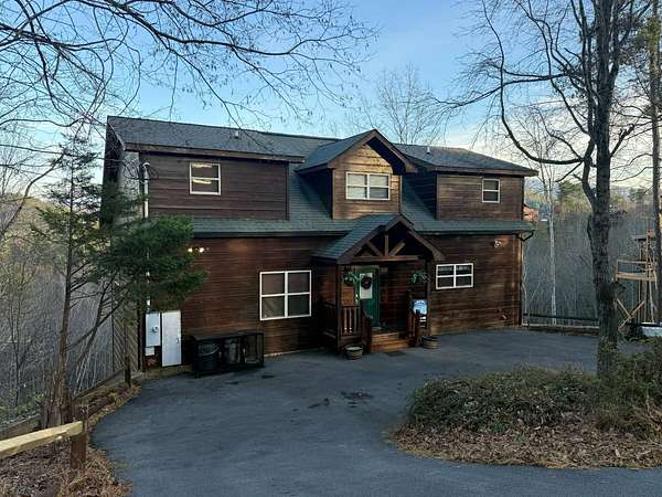 2.15 Acres of Residential Land with Home for Sale in Sevierville, Tennessee