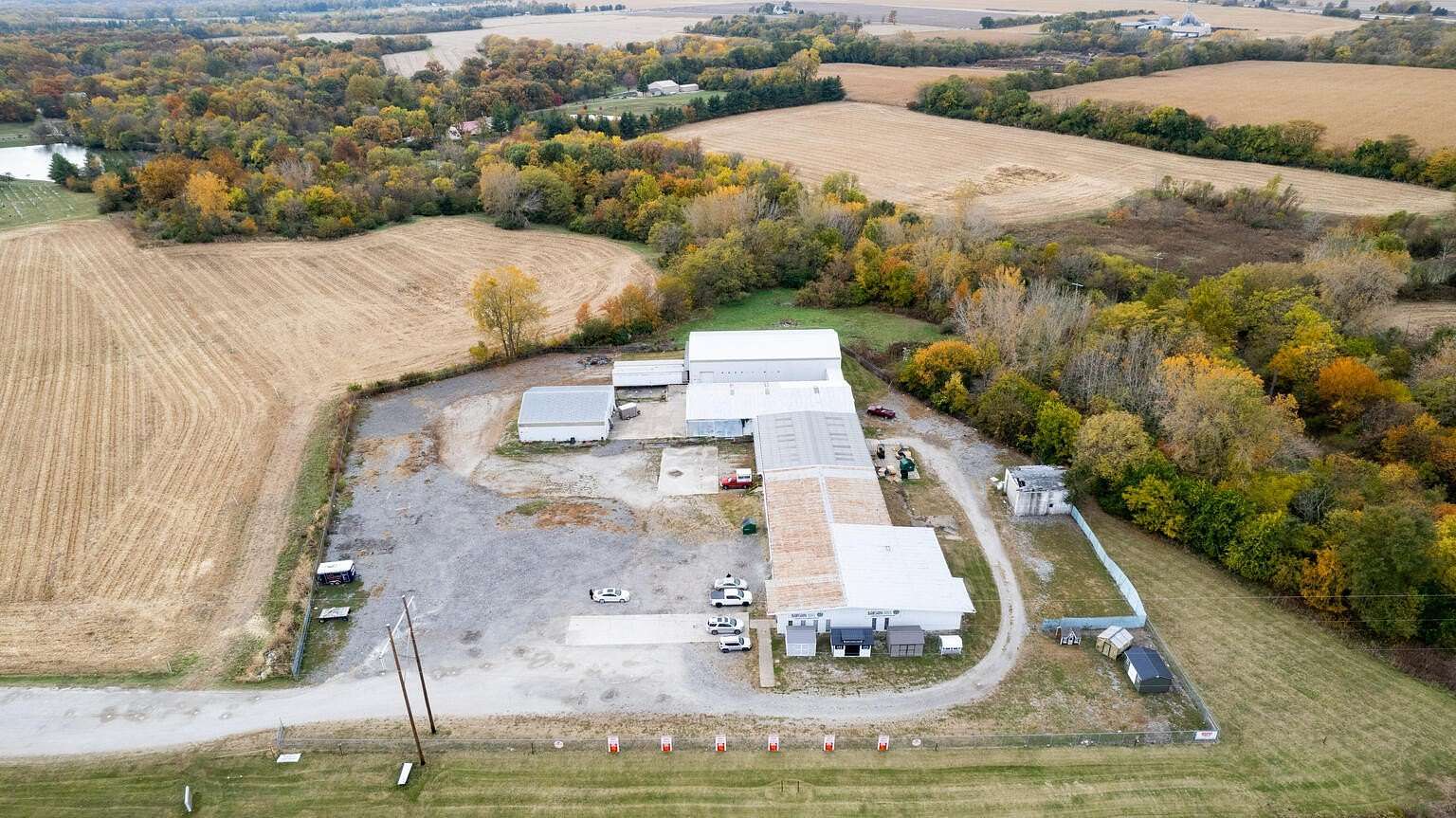 1.67 Acres of Commercial Land for Sale in Decatur, Illinois