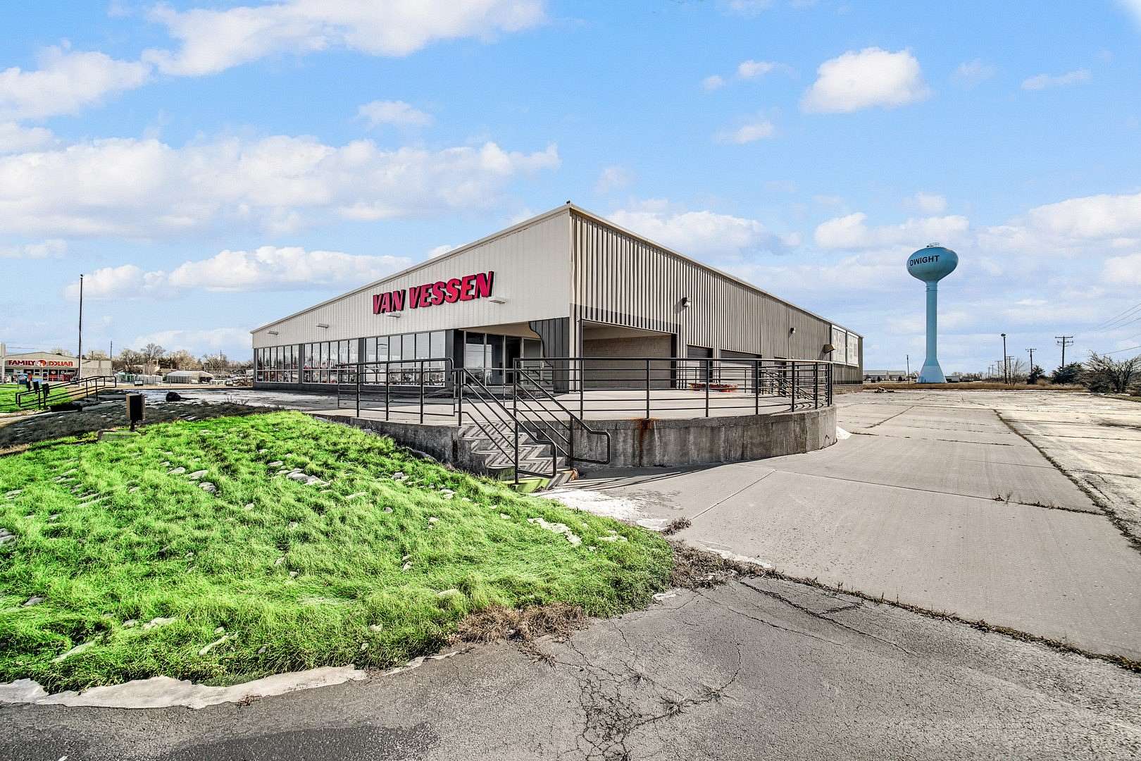 5 Acres of Commercial Land for Sale in Dwight, Illinois