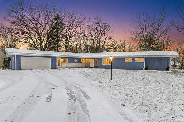 1.63 Acres of Residential Land with Home for Sale in Elkhart, Indiana