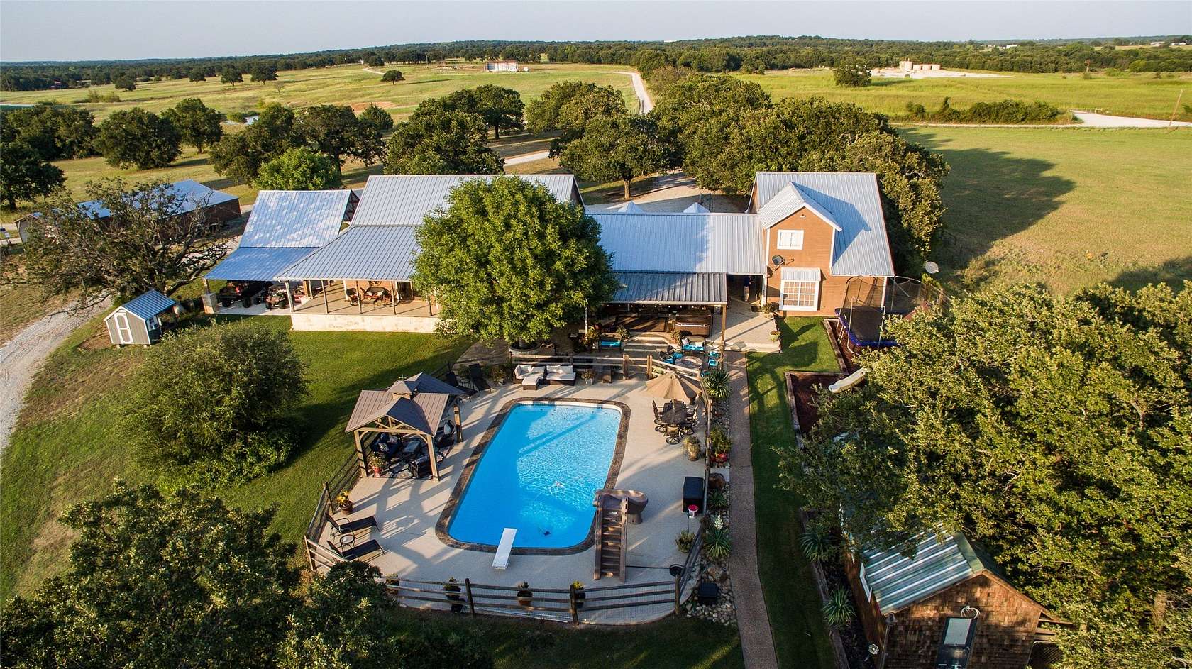 29.9 Acres of Land with Home for Sale in Sunset, Texas