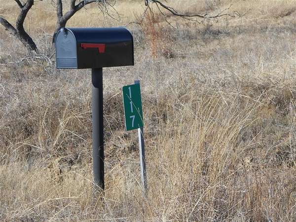 10.9 Acres of Land for Sale in Hubbard, Texas