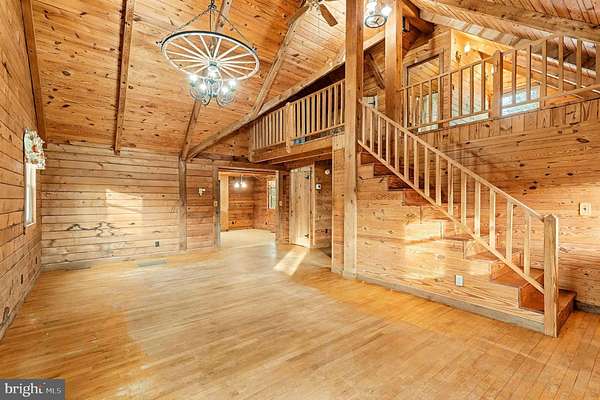 15 Acres of Land with Home for Sale in Edinburg, Virginia