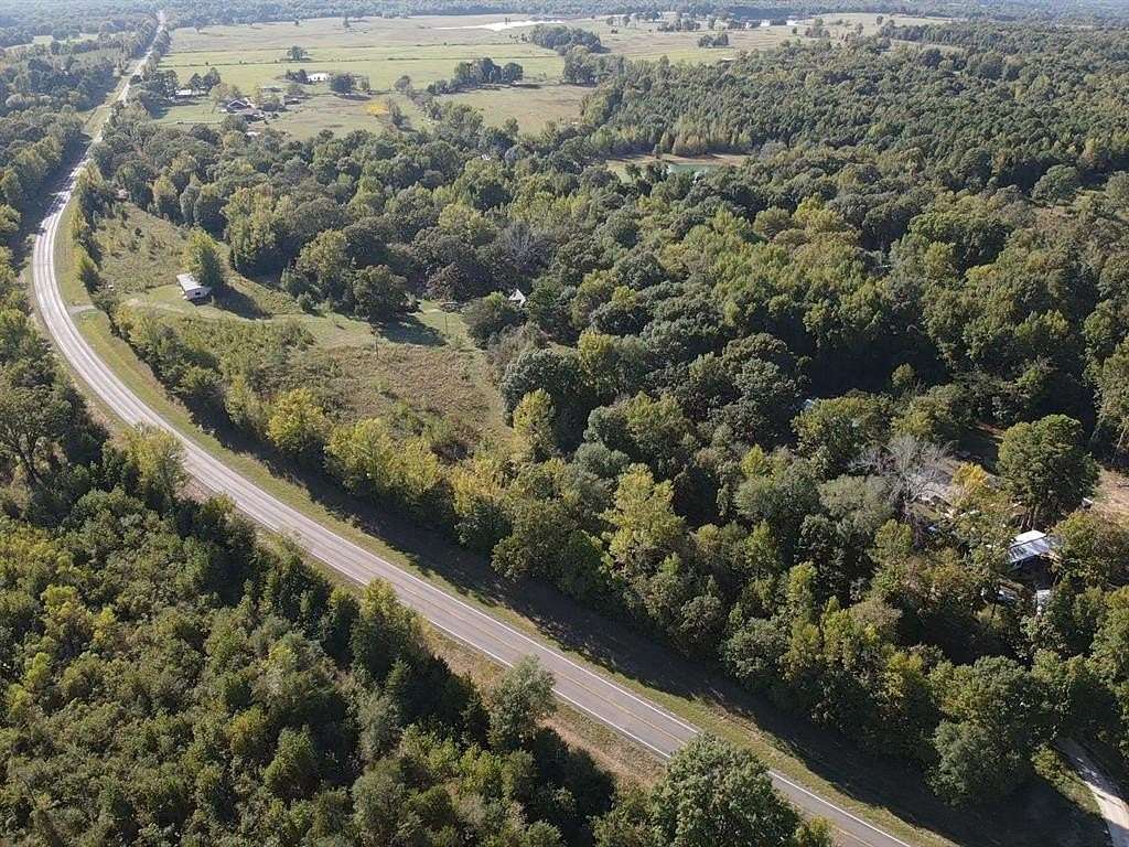 4.87 Acres of Residential Land with Home for Sale in Clarksville, Texas