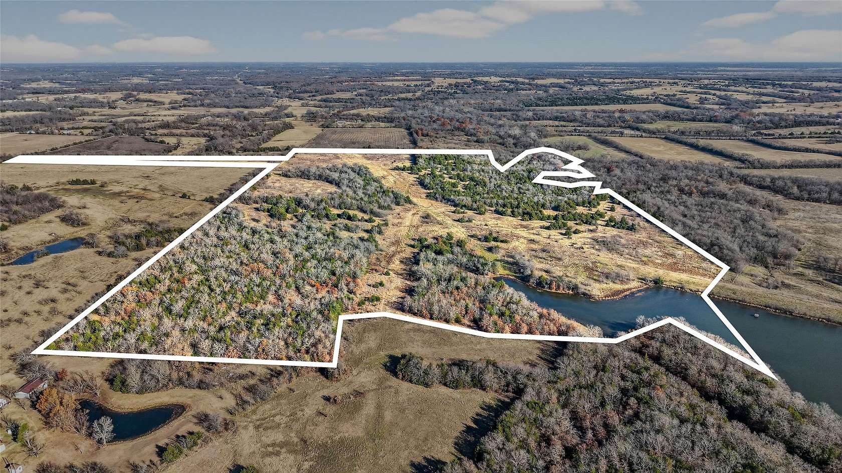 91 Acres of Land for Sale in Bells, Texas