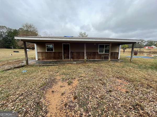 4 Acres of Residential Land with Home for Sale in Griffin, Georgia