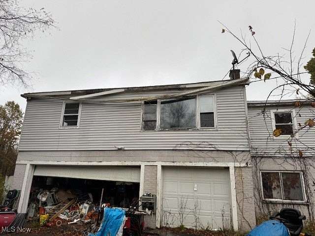 2.59 Acres of Residential Land with Home for Sale in Tallmadge, Ohio