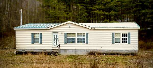 3 Acres of Residential Land with Home for Sale in Annville, Kentucky