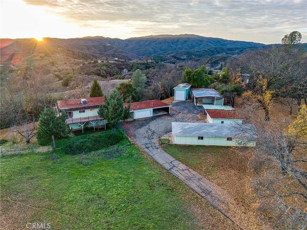 20.7 Acres of Land with Home for Sale in Lakeport, California