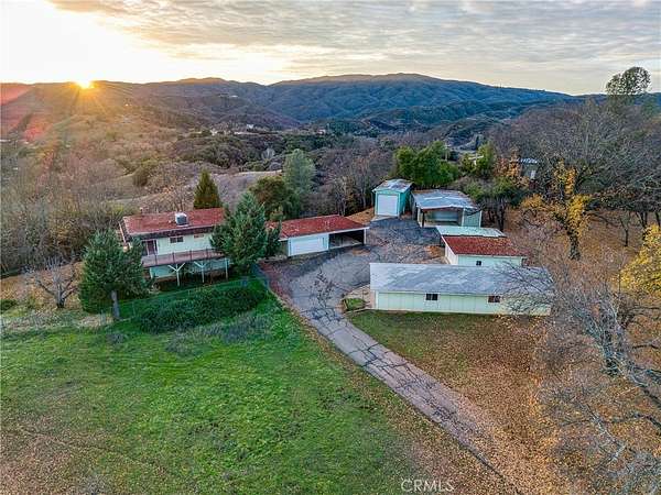 20.7 Acres of Land with Home for Sale in Lakeport, California