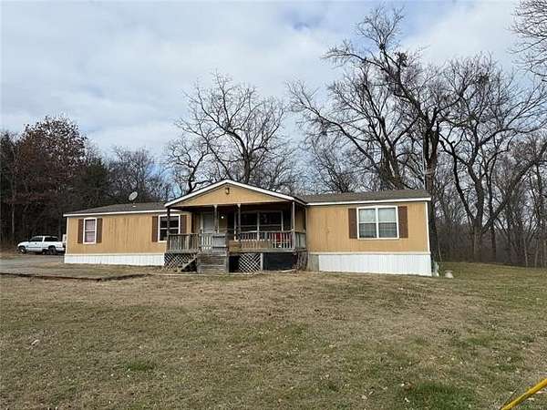 15.9 Acres of Land with Home for Sale in Park Hill, Oklahoma