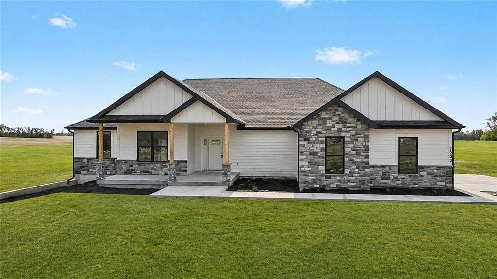 7.13 Acres of Land with Home for Sale in Smithville, Missouri