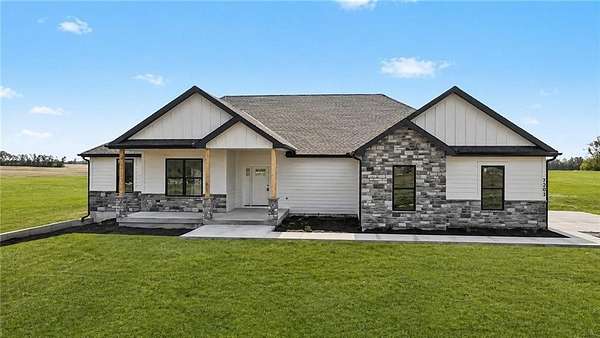 7.13 Acres of Land with Home for Sale in Smithville, Missouri
