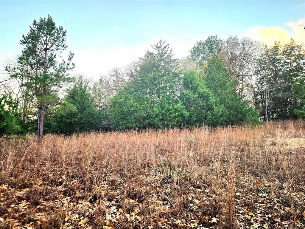 2 Acres of Residential Land for Sale in LaRue, Texas