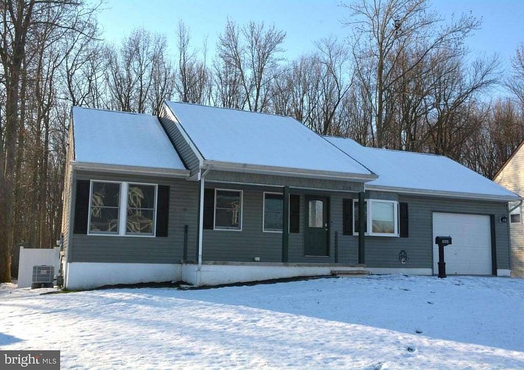 2.19 Acres of Residential Land with Home for Sale in Gibbstown, New Jersey