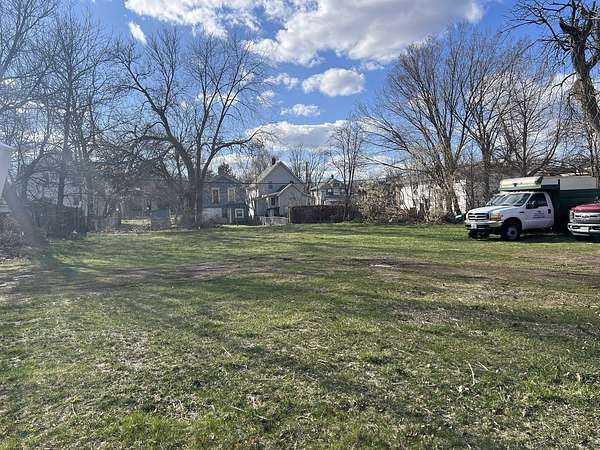 0.39 Acres of Mixed-Use Land for Sale in Joliet, Illinois