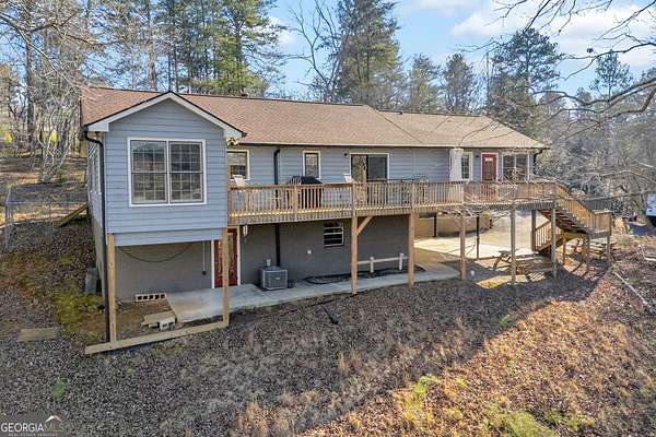 3.1 Acres of Residential Land with Home for Sale in Demorest, Georgia