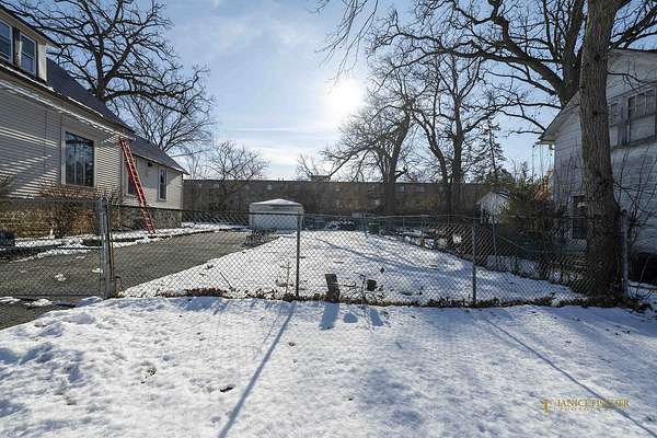 0.15 Acres of Residential Land for Sale in Lake Zurich, Illinois