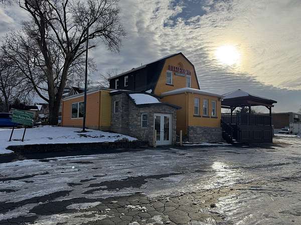 0.4 Acres of Commercial Land for Sale in Lisle, Illinois