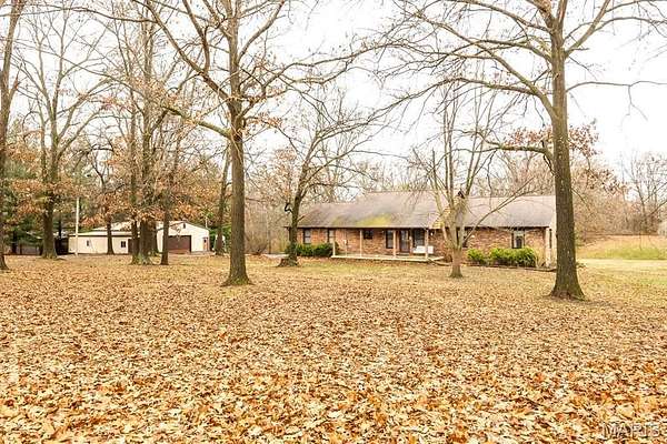 5 Acres of Residential Land with Home for Sale in Godfrey, Illinois