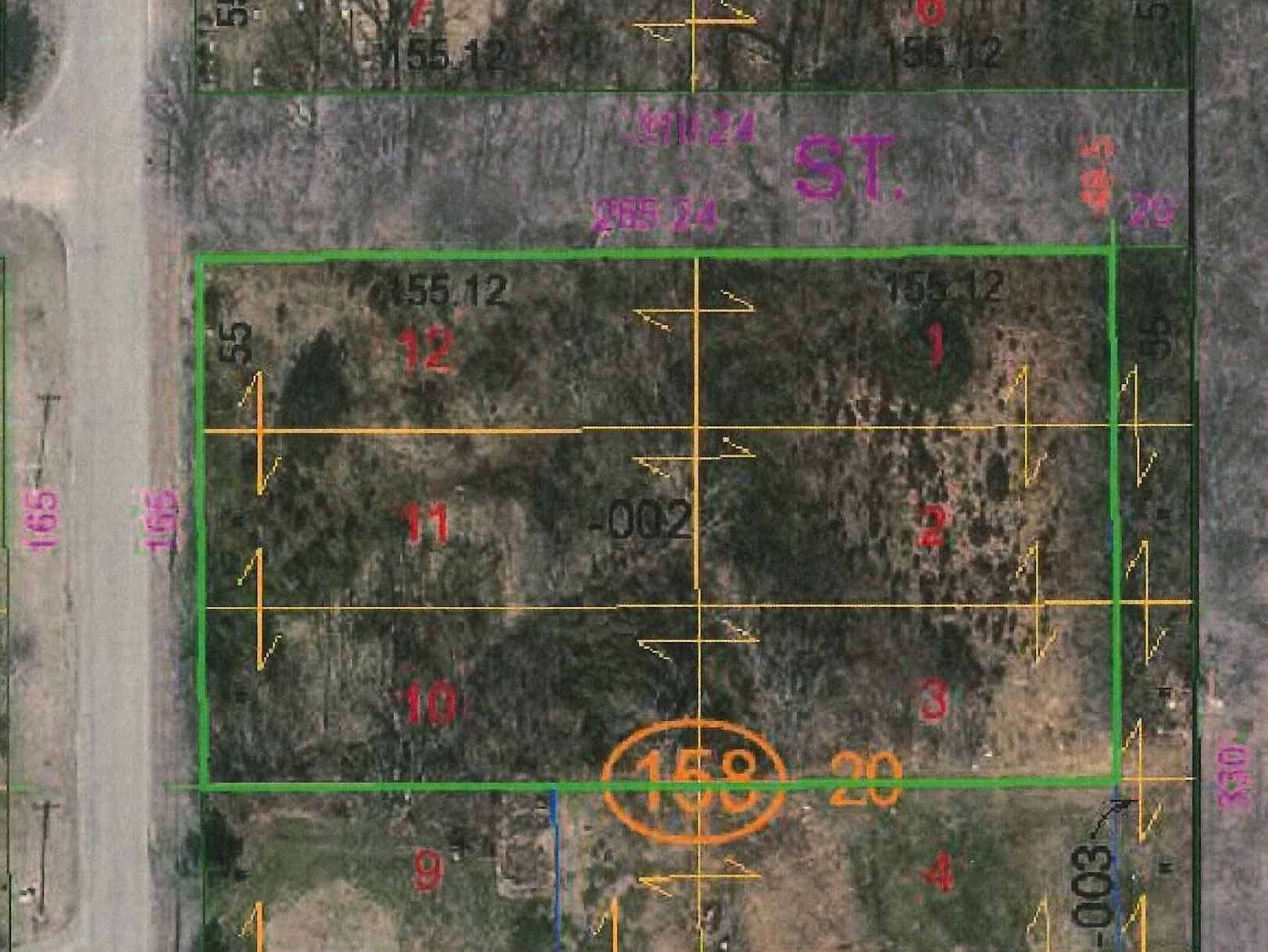 1 Acre of Land for Sale in Carlinville, Illinois