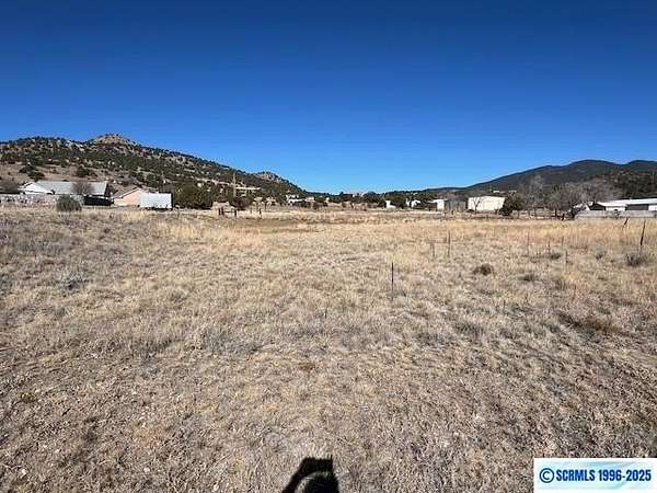 1 Acre of Mixed-Use Land for Sale in Silver City, New Mexico