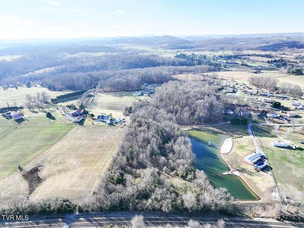 9.72 Acres of Residential Land for Sale in Surgoinsville, Tennessee