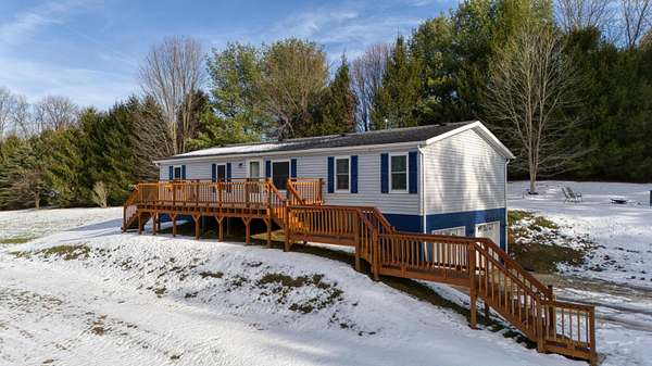 2.3 Acres of Residential Land with Home for Sale in Thornville, Ohio